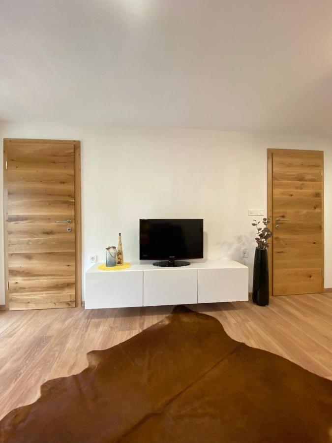 Apartma Lupis Podvolovljek Kültér fotó