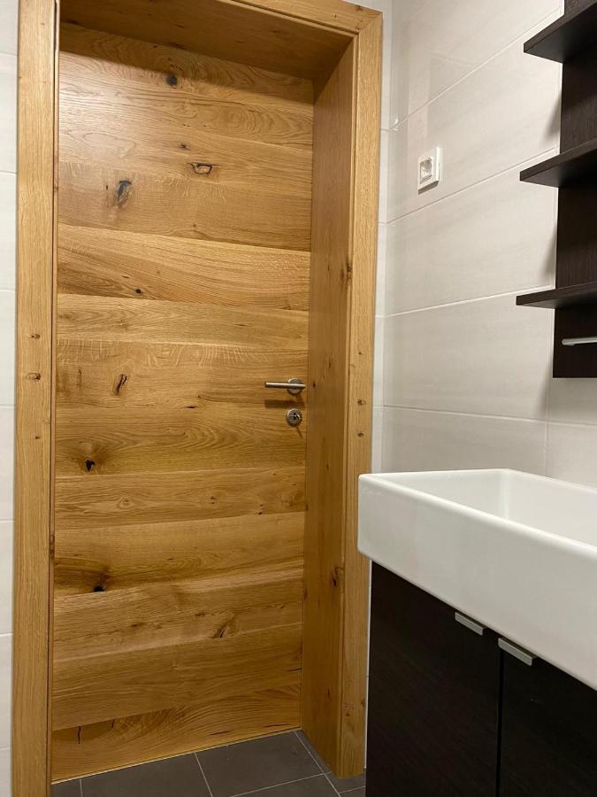 Apartma Lupis Podvolovljek Kültér fotó